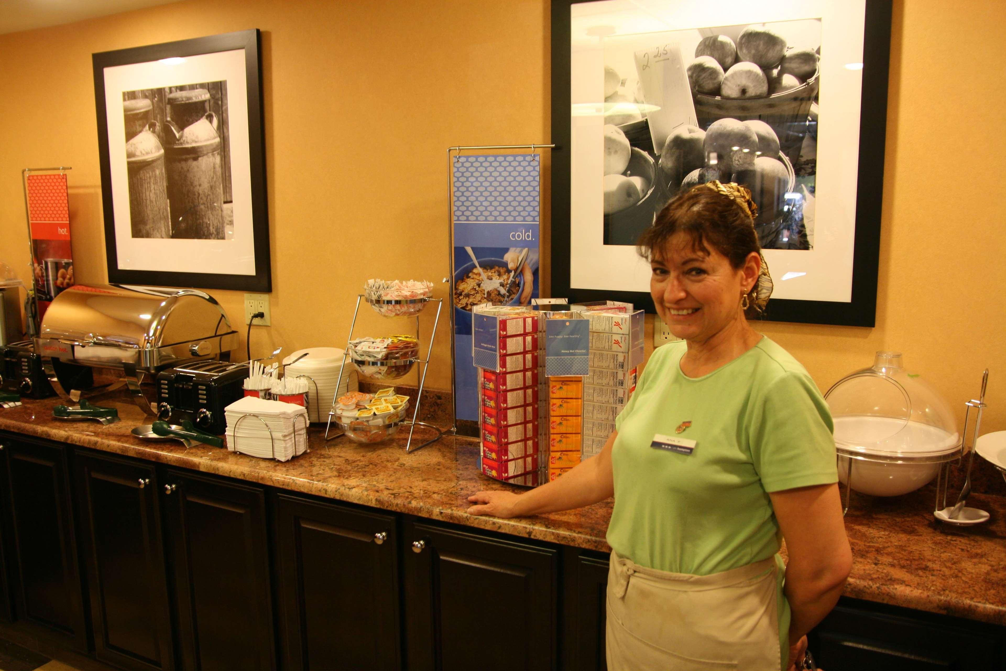 Hampton Inn Long Island/Commack Restaurante foto